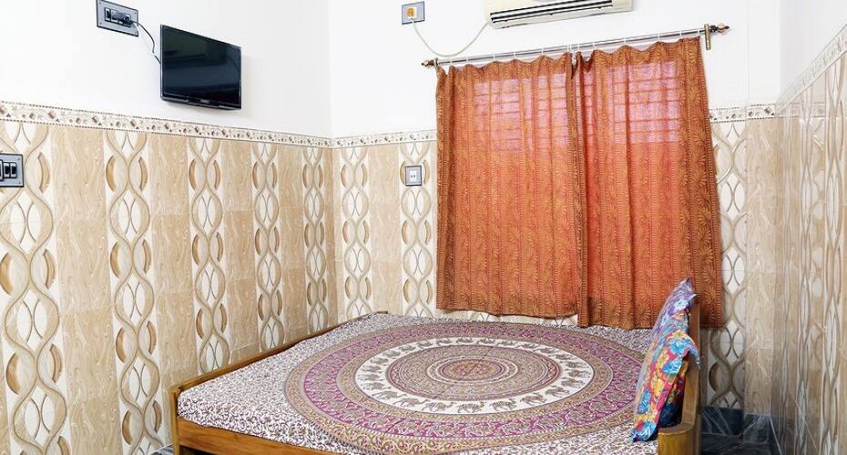 India Hotel Lodging, Asansol 2