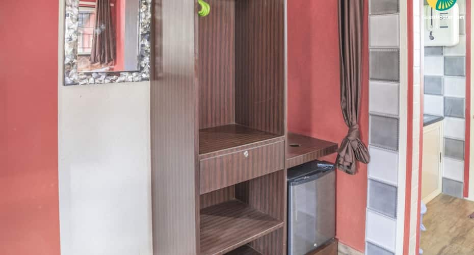 Cheerful homestay for four, 2.5 km from Raja's Seat, Madikeri 5