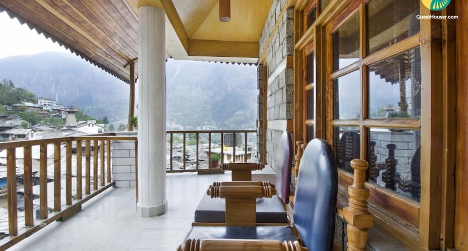 Well-appointed boutique stay, close to Van Vihar, Manali 5