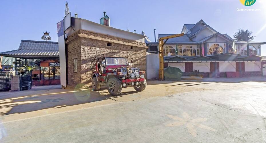 Tastefully done abode with a spectacular view, Shimla 2