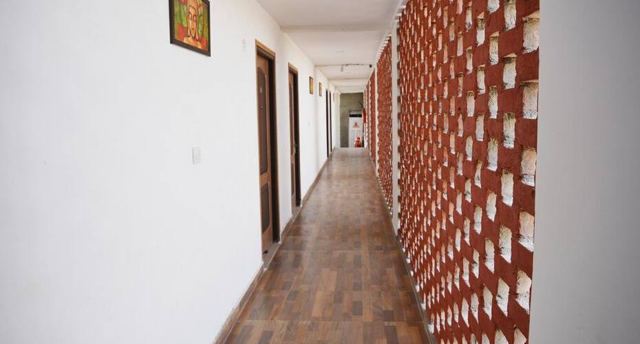 Hotel Tanman Continental, Rajgir 4