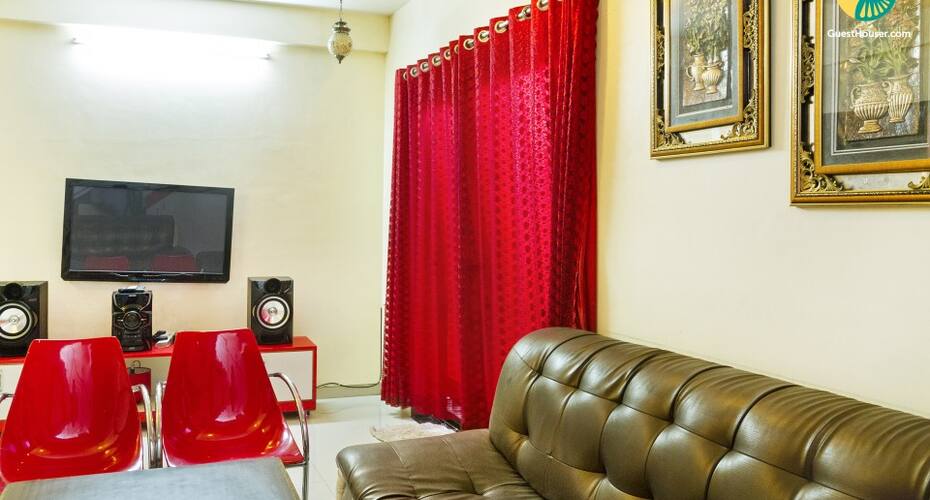 Charming 2-BR bungalow with a pool, near Tiger Point, Lonavala 5