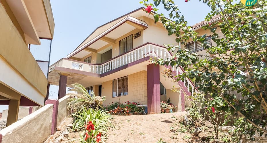 Well-appointed 2 BHK for a family, close to Madikeri Fort, Madikeri 1