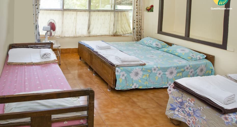 Peaceful 2-BR retreat for a large travelling group of 15, Chikmaglur 5