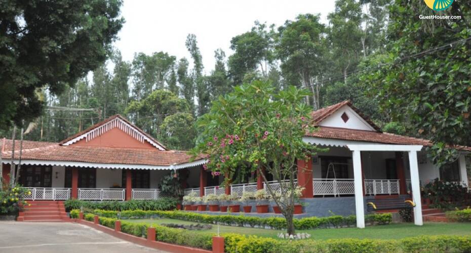 Private room in a British bungalow, Chikmaglur 1