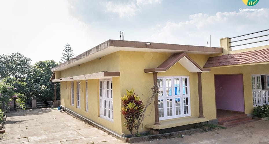Idyllic 2-BR cottage near Madikeri Fort, Madikeri 4