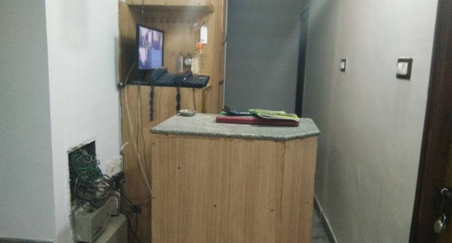 Ruchithaa Comfort Deluxe Lodge, Bangalore 2