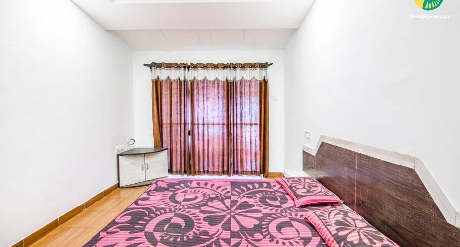 Cosy abode for three, close to Karla Caves, Lonavala 5