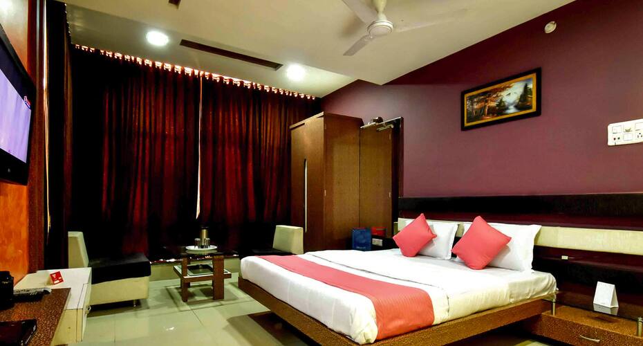 Hotel Shree Balaji Avenue, Indore 5