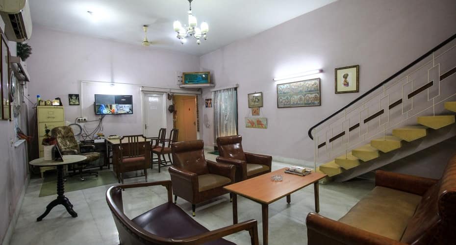 Sarojdeep Guest House, Kolkata 4