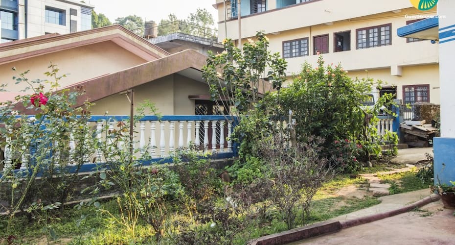 Restful 7-BR abode for a get-together, 700 m from Raja Seat, Madikeri 1