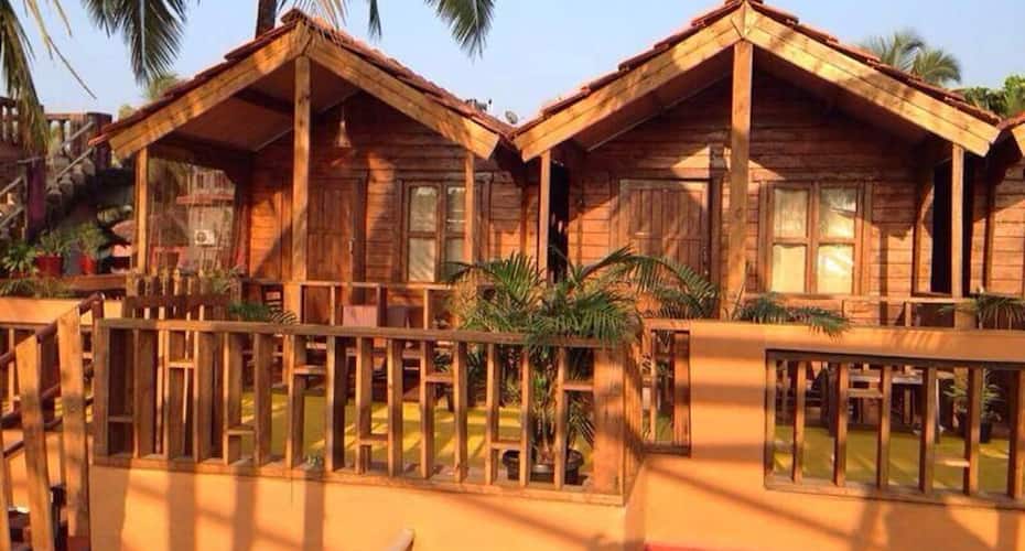 Stanley's Sea View Wooden Cottages, Goa 3