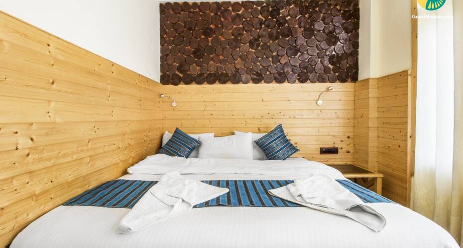 Rejuvenating stay with contemporary comforts, Manali 5