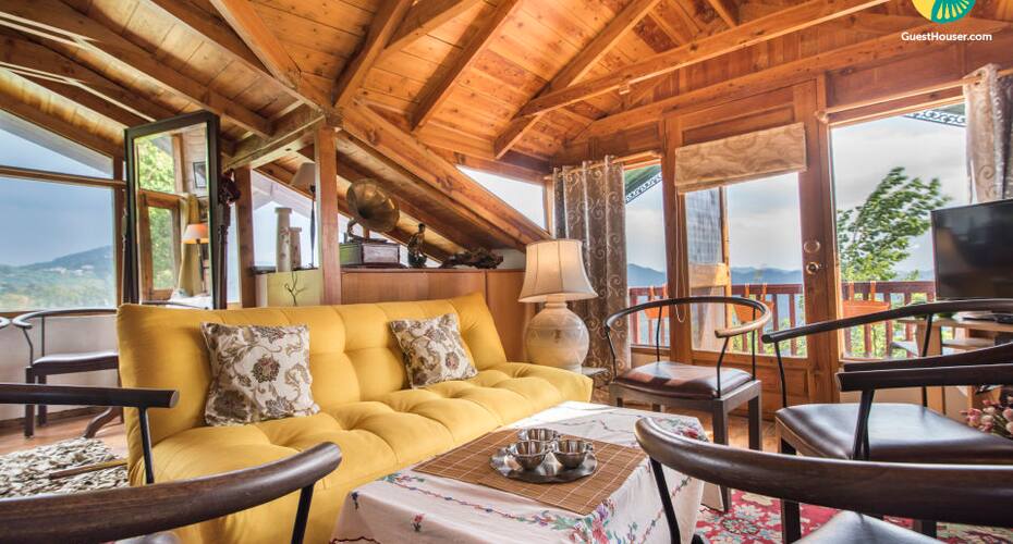 Rejuvenating retreat with a well-maintained garden, Shimla 5