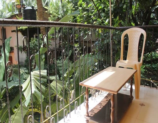 Platinum + Travellers Retreat 1BHK Boutique, Goa 5