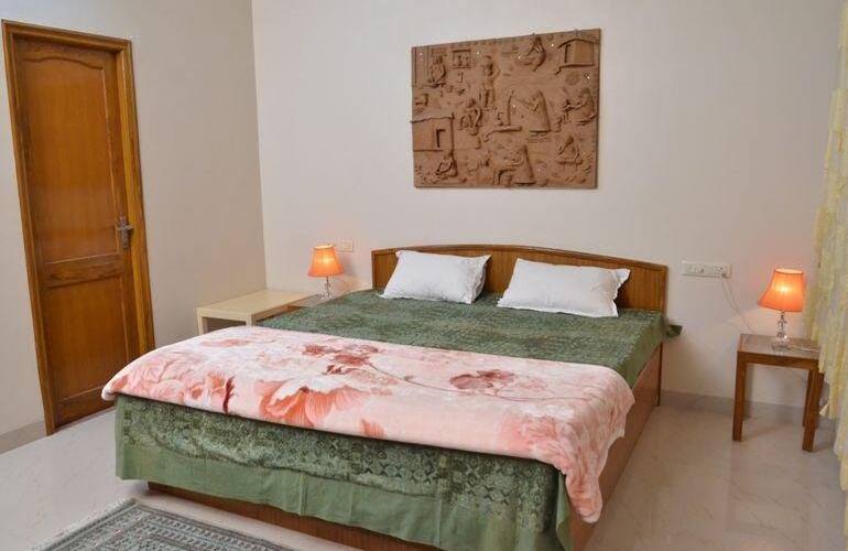 The Royale Country Retreat, Udaipur 4