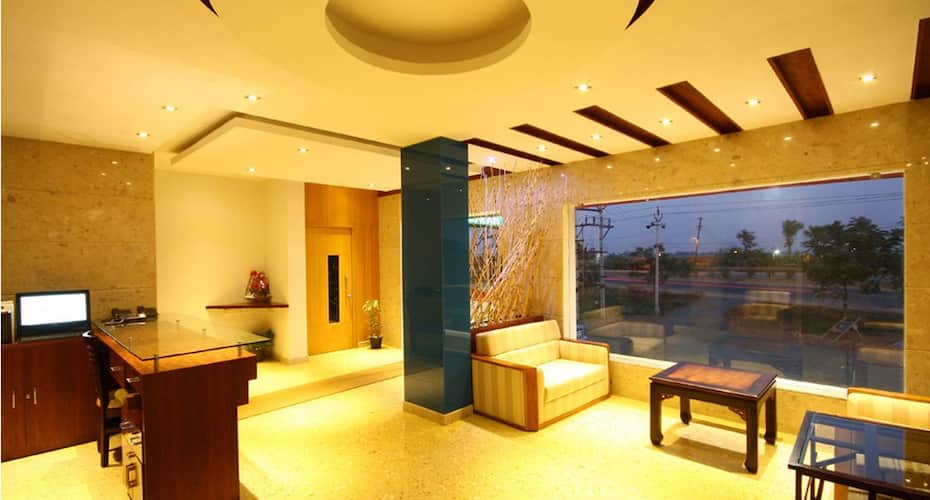 Hotel Crescent Inn (Vanagaram, Apollo Hospital,Ramachandra and Aravind Eye), Chennai 3