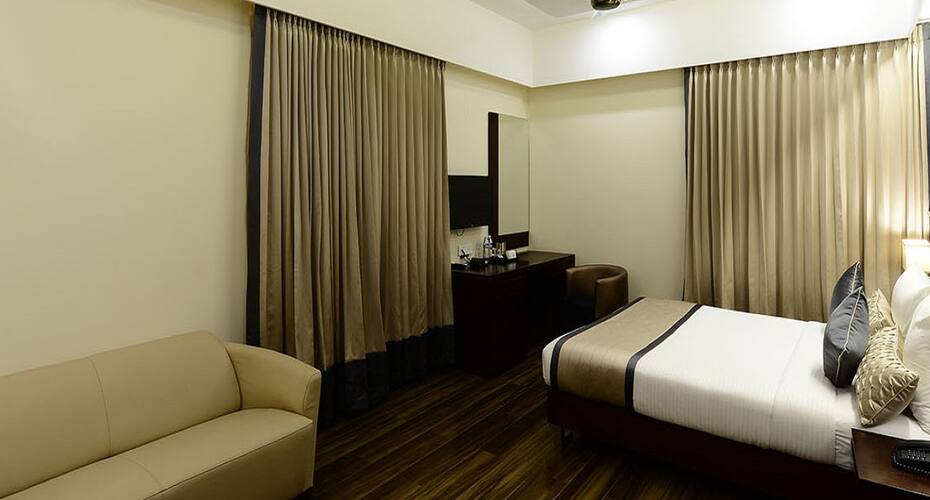 Hotel Sai Inn Ahmednagar, Ahmednagar 3