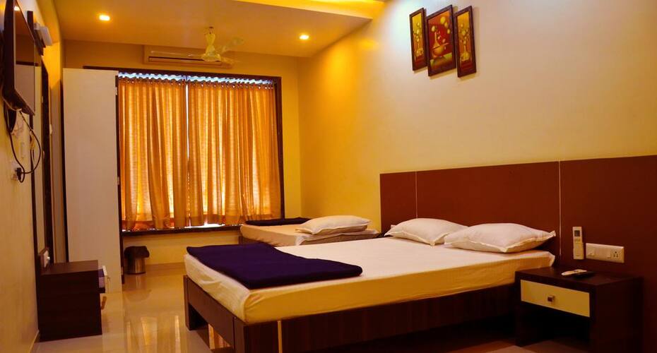 Hotel Jagdish Residency, Dapoli 4