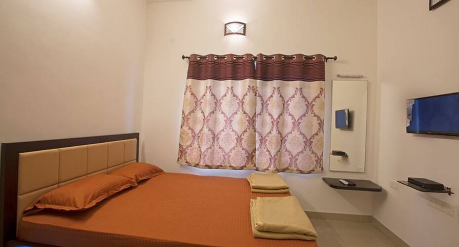 ADITI HOME STAY, Chennai 3