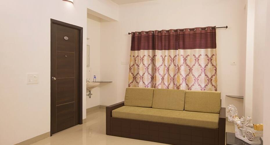 ADITI HOME STAY, Chennai 4