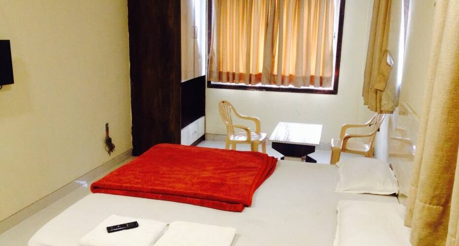 Hotel Omkar Residency, Raigad 3