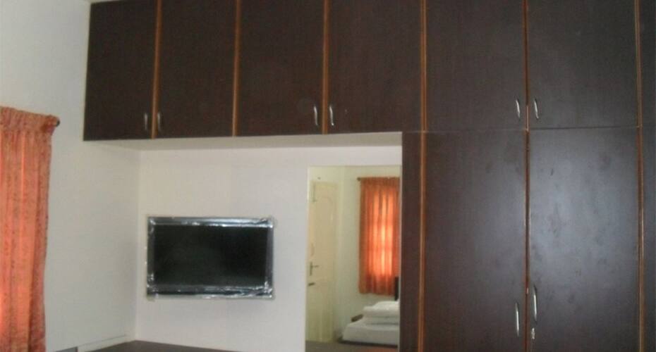 Sri Ramana Service Apartments, Chennai 4