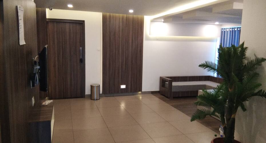 U C plaza, Perintalmanna 4