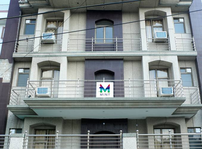 Mint City Center Suites, Noida Book this hotel at the BEST PRICE only