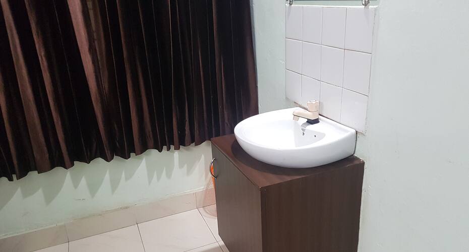 Guruvayur Guest House, Guruvayoor 4