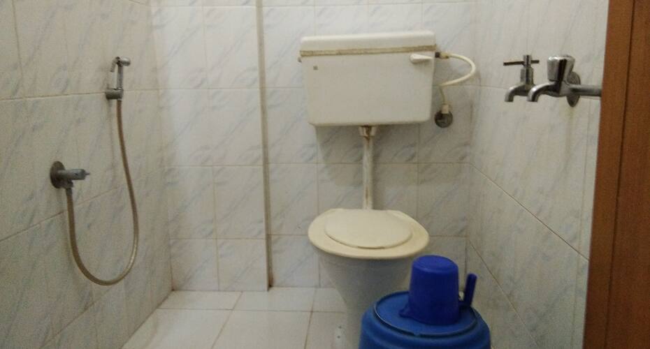 Poonthanam Guest House, Guruvayoor 2