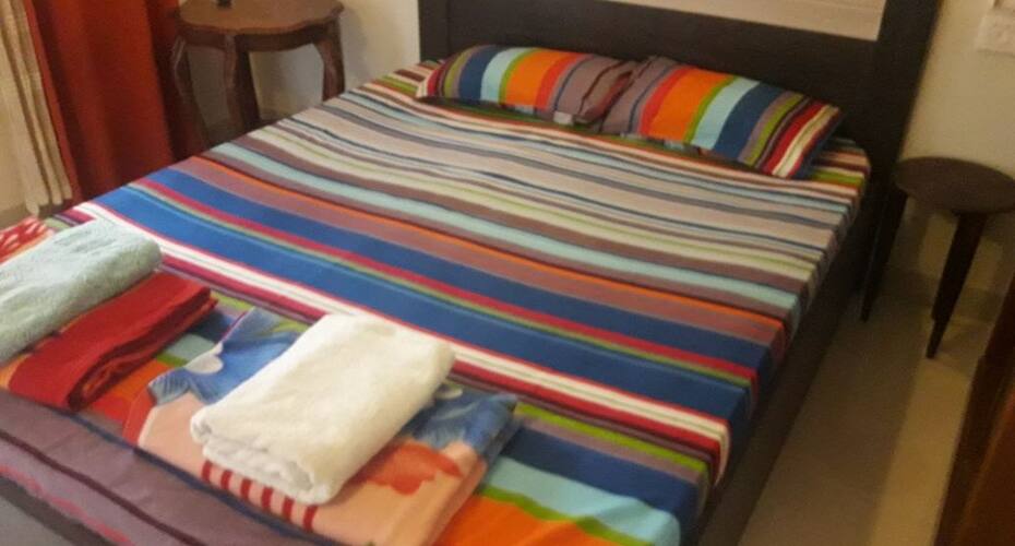3-4bhk apartment with pool and per room basis with shared kitchen and dining, Goa 4