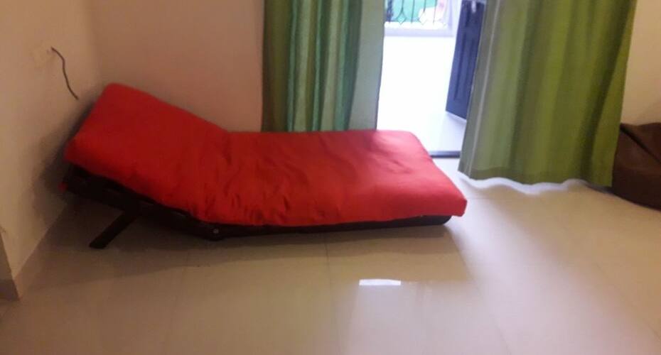 3-4bhk apartment with pool and per room basis with shared kitchen and dining, Goa 5