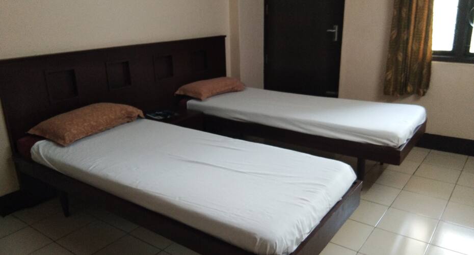Madhav Inn, Guruvayoor 4