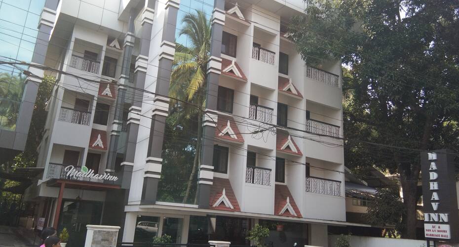 Madhav Inn, Guruvayoor 1