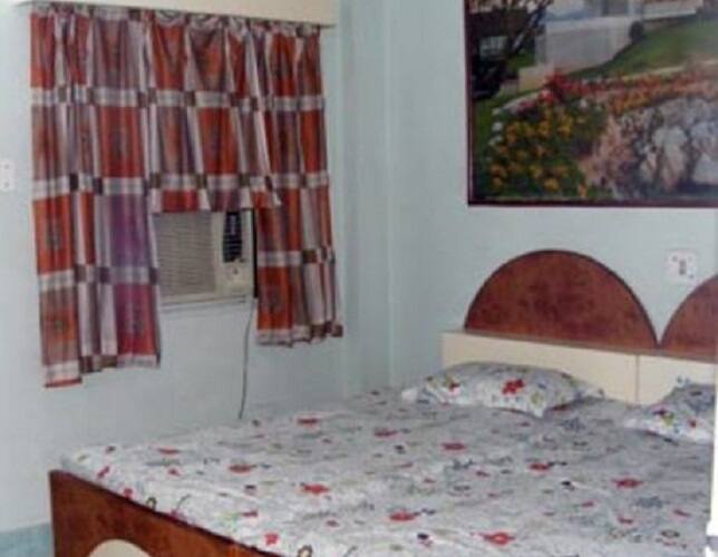 Hotel The Oasis, Agra 5