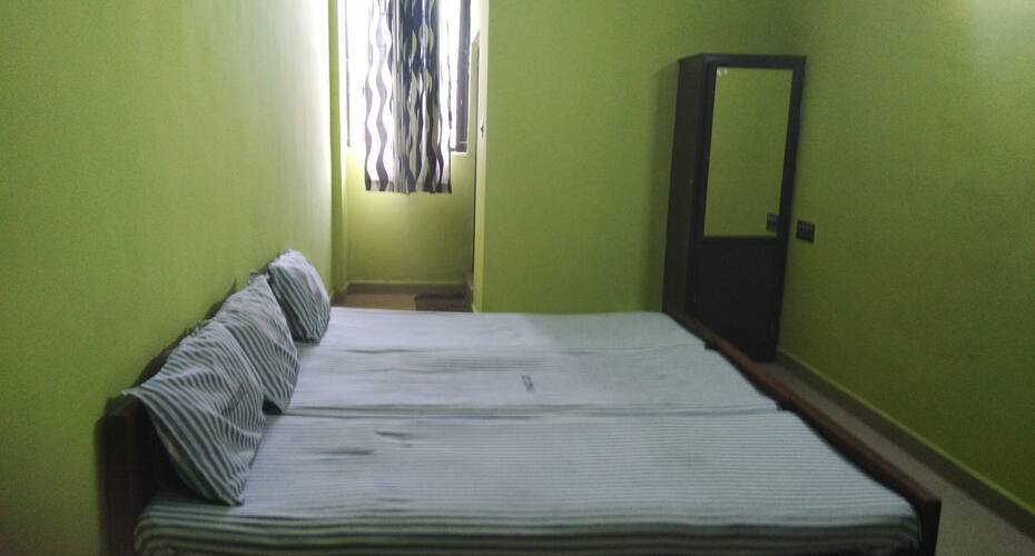 City Halt Lodge, Palakkad 4