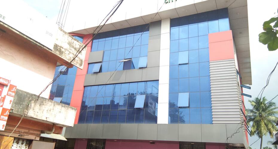 City Halt Lodge, Palakkad 1