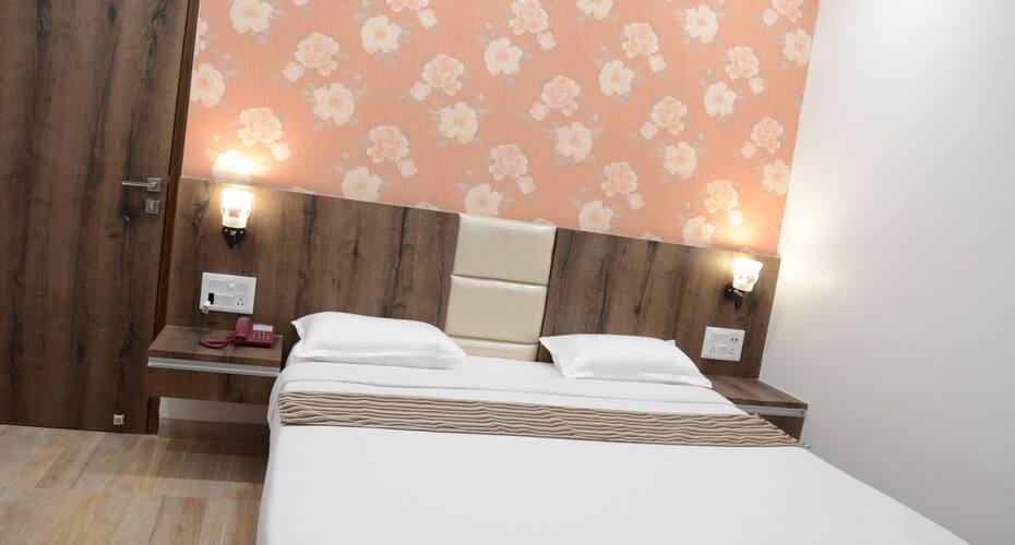 Hotel Kusum Valley, Narsinghpur 3