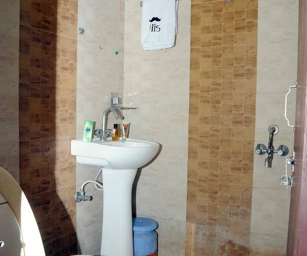 Hotel Stay Well, Bathinda 5