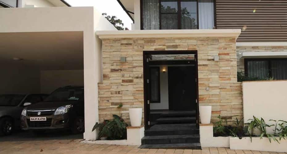 Luxurious, fully loaded Four Bedroom Villa in Anjuna, Goa 2