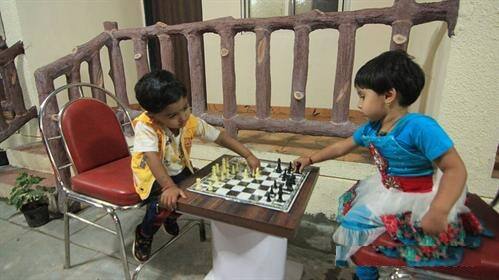 Deluxe Room accommodation, Mahabaleshwar 3