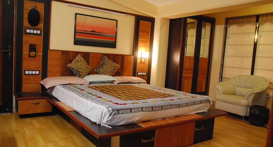 9 bedroom premium Villa in Lonavala, Lonavala 4
