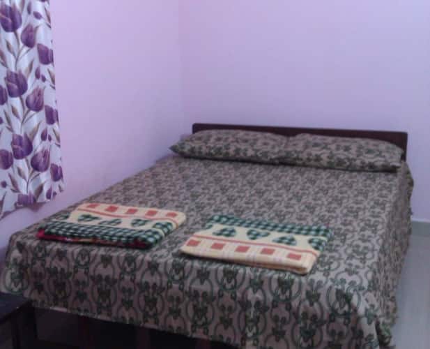 Deluxe Non A/C Room stay with homely atmosphere near Beach, Goa 5