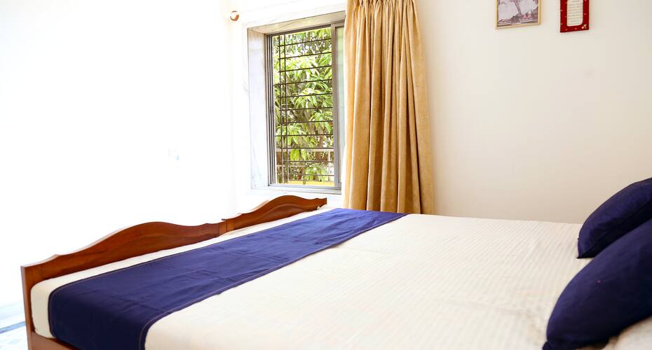 4BHK Villa with Lawn, Lonavala 3