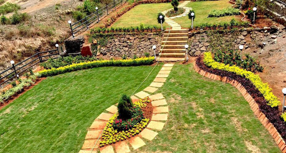 Beautiful place with breath taking view, Lonavala 3