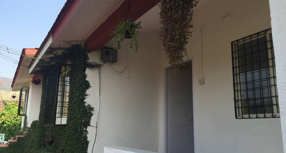 2 Bedroom bungalow for small groups, Lonavala 5