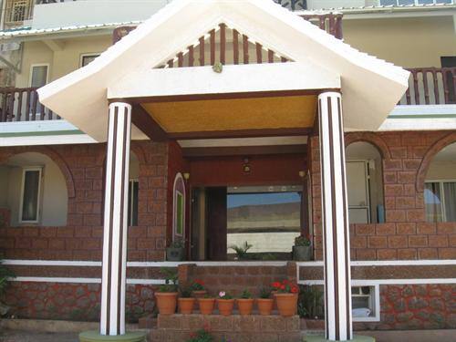 6 Bedroom Bungalow in Mahabaleshwar, Maharashtra, Mahabaleshwar 3