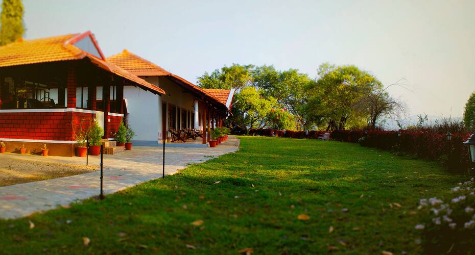 Double Room stay, Chikmaglur 1