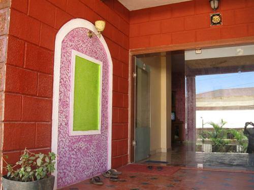 6 Bedroom Bungalow in Mahabaleshwar, Maharashtra, Mahabaleshwar 5